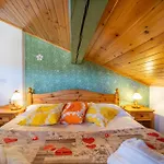 Guesthost - Casa Margherita - *