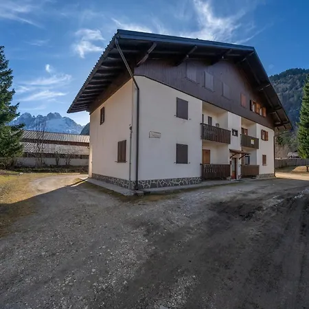 Apartamento Guesthost - Casa Margherita - *