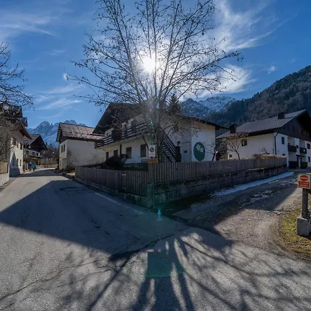 Guesthost - Casa Margherita - *